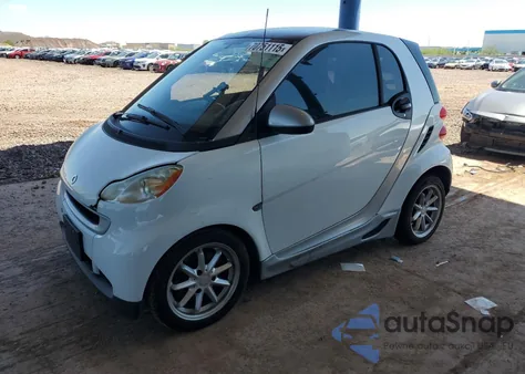 2009 Smart Fortwo Pure z USA, uszkodzony, nr VIN WMEEJ31X19K312153